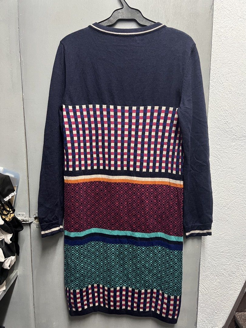 MAX MARA (Category: Dresses) located in Dasmarinas. Submitted by jessputrages (Listing ID 1470329112, Image 2). Description: For sale Max Mara Excellent condition No issue 1500 plus shipping fee Pm for more details.