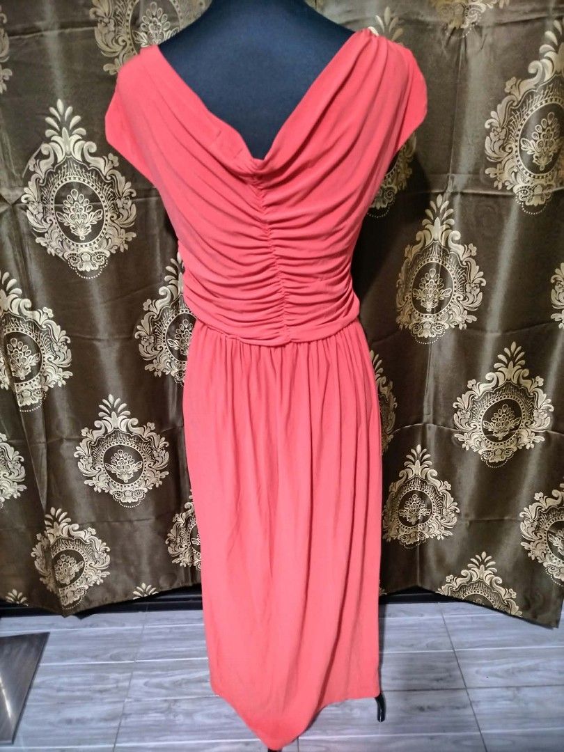 Maxi Dress (Category: Dresses) located in Caloocan City. Submitted by appleblossoms07 (Listing ID 1470276394, Image 2). Description: Brand: above Bust : 31" Length : 52" Stretchable.