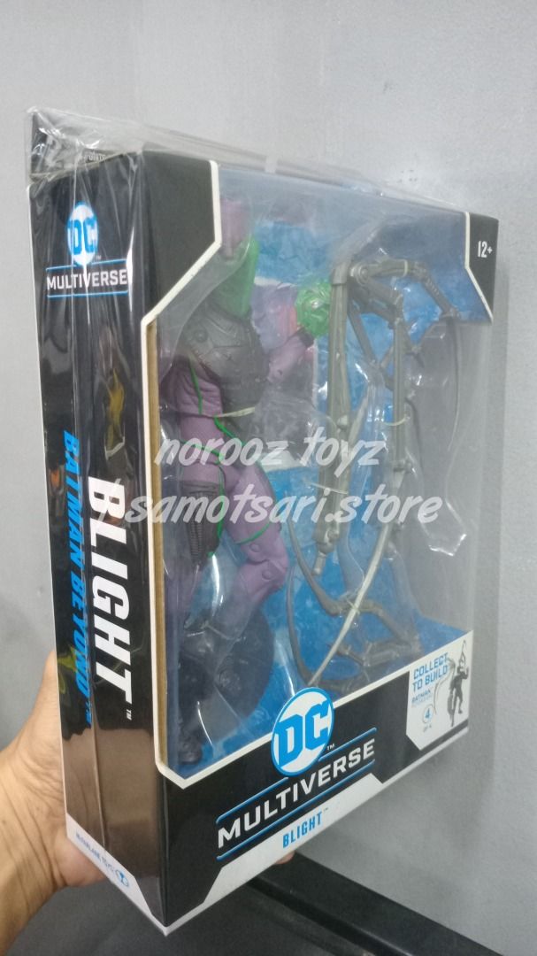 McFarlane Toys Blight (Batman Beyond) (Category: Figurines & Statues) located in Pasig City. Submitted by samotsari.store (Listing ID 1470174936, Image 3). Description: 👀✨ **MCF Blight (Batman Beyond) ☢️🦇** Mga boss, silip tayo! 👀 Blight mula sa **Batman Beyond** line ng McFarlane Toys! Para sa mga DC fans at collectors na gustong magdagdag ng kontrabida mula sa futuristic world ni Batman Beyond. 🔥 May kasama rin itong **BAF (Build-A-Figure) 