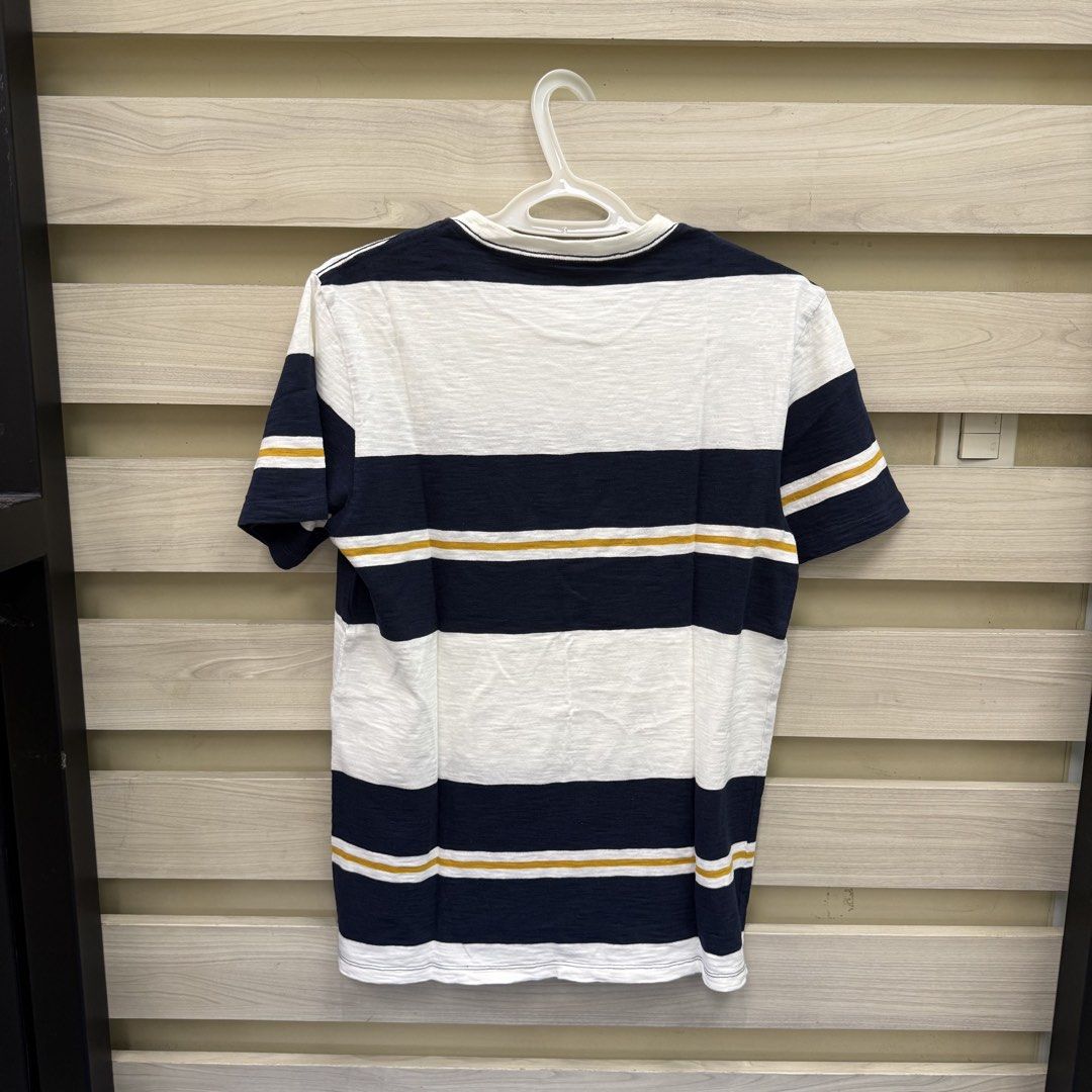 [Mens] American Eagle Striped Shirt (Category: Tshirts & Polo Shirts ) located in Mandaluyong City. Submitted by bestdressedph2025 (Listing ID 1470240639, Image 2). Description: MOP: GCash MOD: Lalamove/J&T LOCATION: Brgy. Addition Hills, Mandaluyong Discount avail for multiple items. Dimensions in Inches: Shoulder: 17 Bust: 20 Length: 26 Size on Tag: S PM for inquiries!.