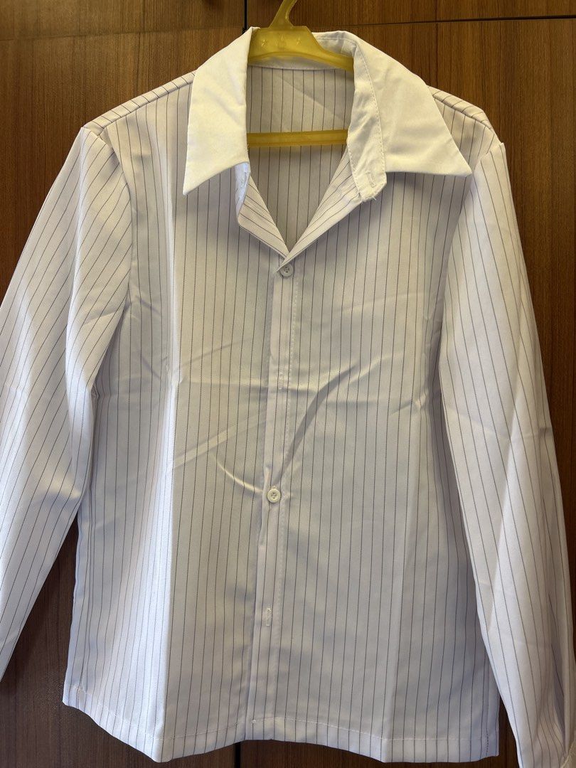 Men’s Formal Shirt with Collar Size M (Category: Formal Shirts) located in Quezon City. Submitted by alanascloset1 (Listing ID 1470232888, Image 1). Description: .