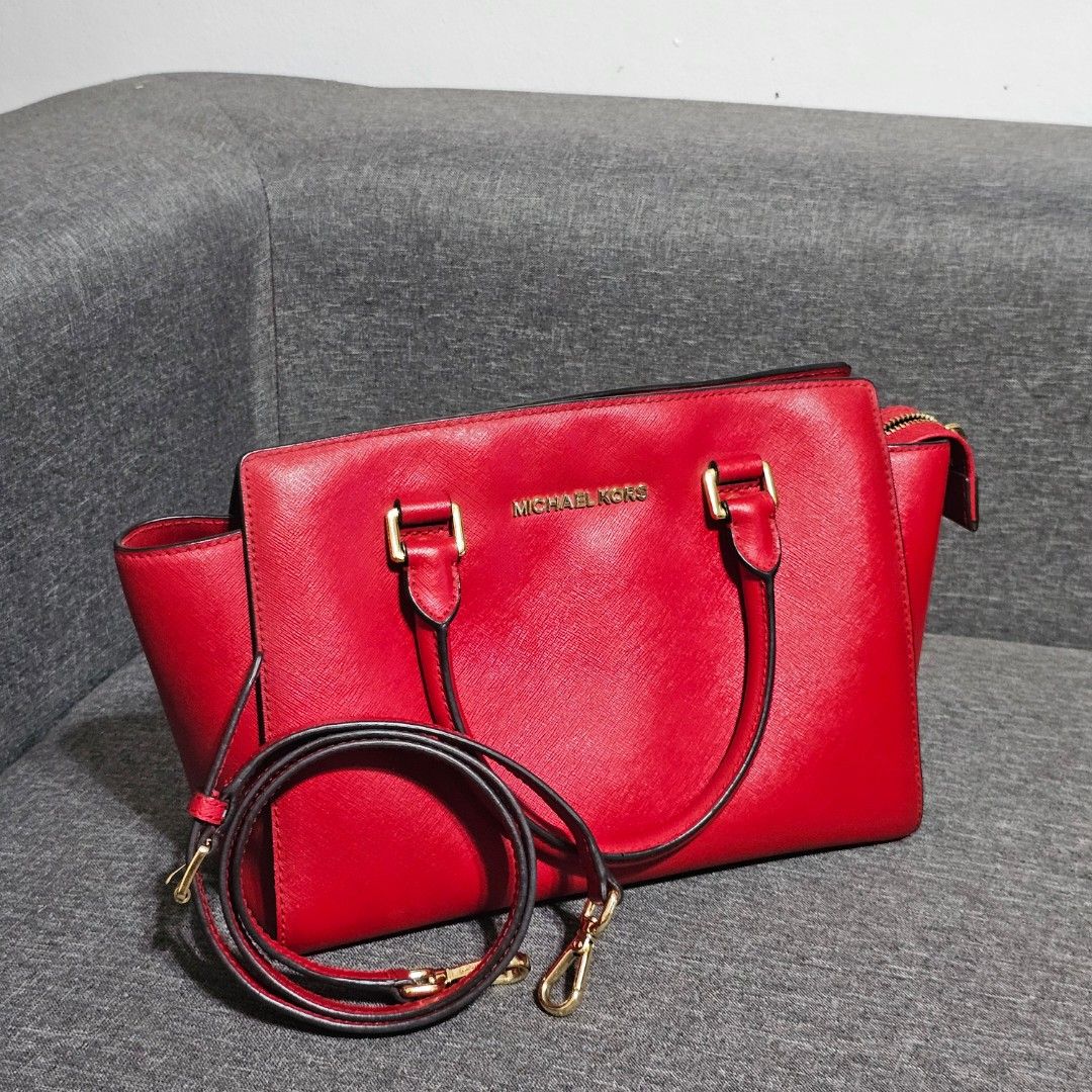 Michael Kors Handbag Bundle (Category: Luxury Bags & Wallets) located in Manila. Submitted by nicolergs (Listing ID 1470243646, Image 3). Description: The price is per bag 😊 - Lot of 4 authentic Michael Kors bags - Includes red structured satchel, brown monogram bowler with striped strap, brown & yellow perforated tote, and cream-and-tan crossbody with front zip pocket - All bags feature dual top handles - Includes detachable shoulder straps for