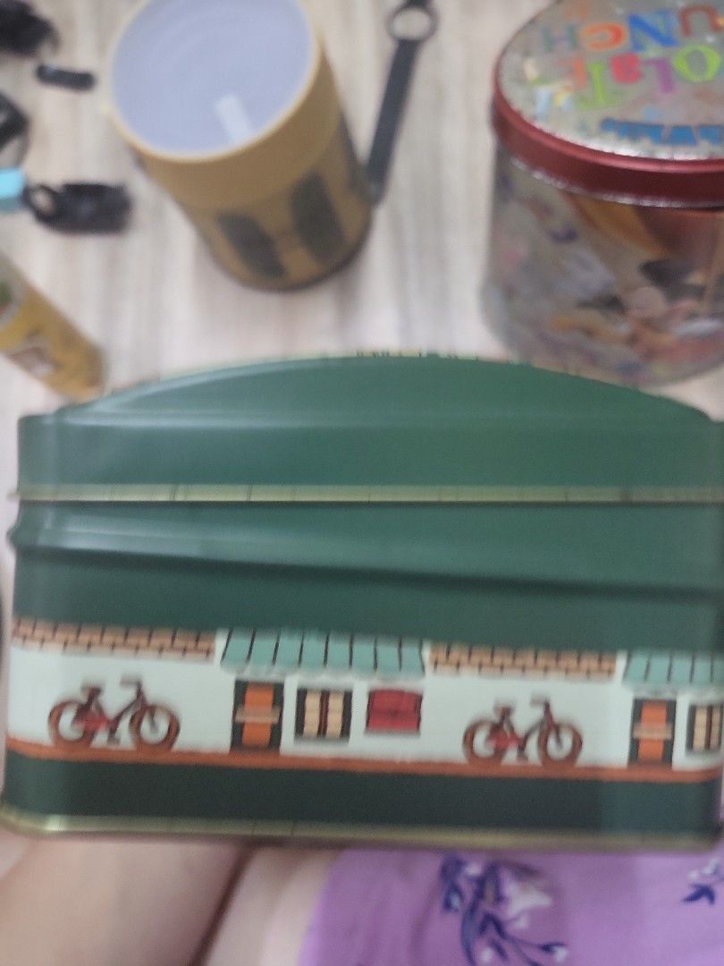 Mickey Mouse Tin can (Category: Accessory Holder, Box & Organizers) located in Caloocan City. Submitted by lynette1977 (Listing ID 1470223336, Image 3). Description: .