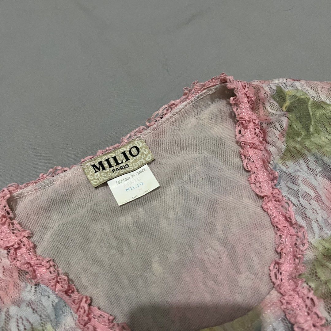 Milio Paris Pink Whimsy Top (Category: Blouses) located in Pasig City. Submitted by xoxoyours (Listing ID 1470286998, Image 2). Description: .