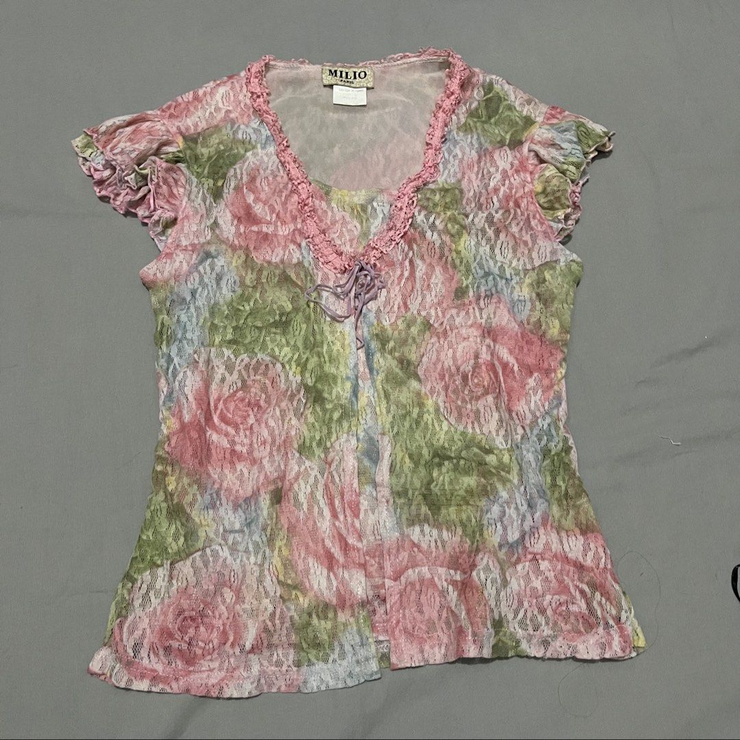 Milio Paris Pink Whimsy Top (Category: Blouses) located in Pasig City. Submitted by xoxoyours (Listing ID 1470286998, Image 1). Description: .
