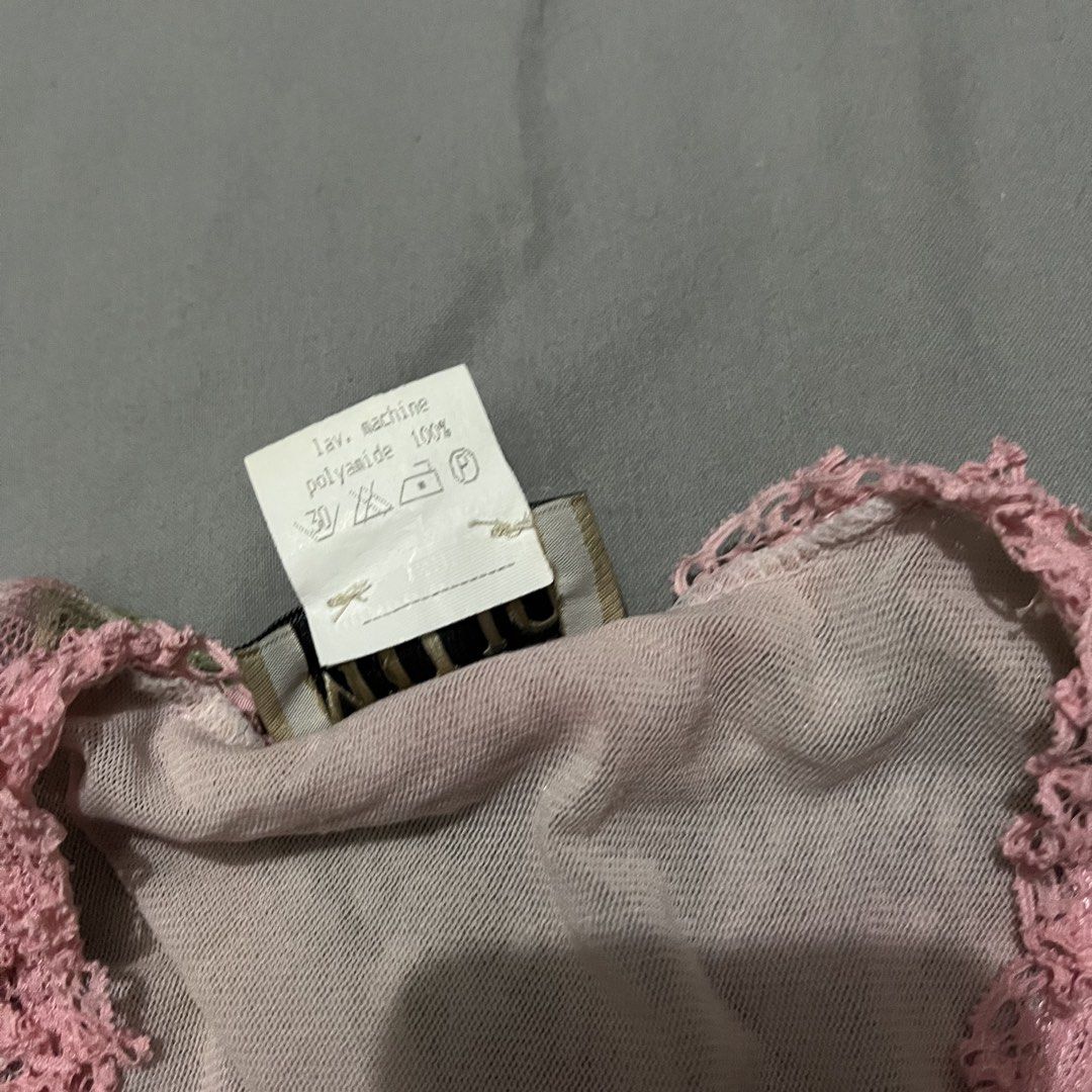 Milio Paris Pink Whimsy Top (Category: Blouses) located in Pasig City. Submitted by xoxoyours (Listing ID 1470286998, Image 3). Description: .