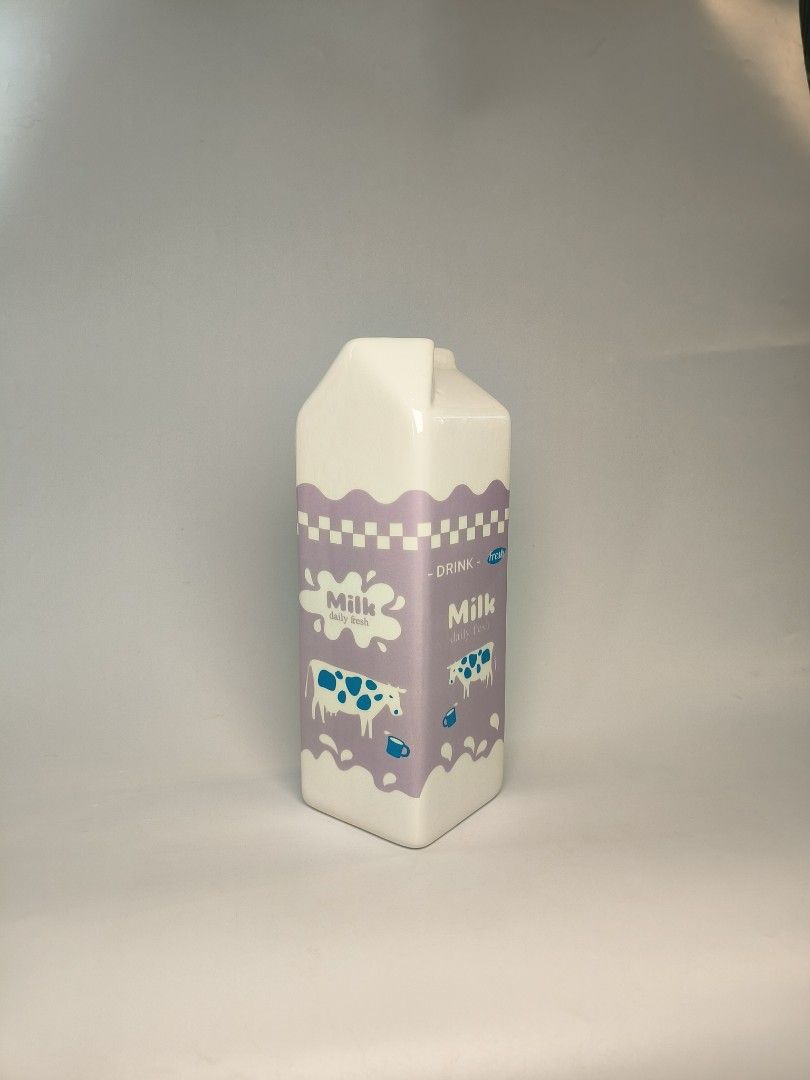 Milk Carton Vase (big) (Category: Vases & Decorative Bowls) located in Cavite. Submitted by phtmt (Listing ID 1470265841, Image 2). Description: These are factory pull-out items, so minor imperfections or flaws may be present. Please manage your expectations..