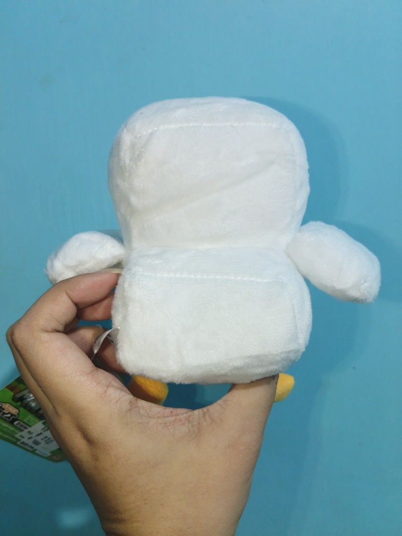 Minecraft Chicken plush toy (Category: Plushies & Soft Toys) located in San Marcelino. Submitted by cmplushies (Listing ID 1470242818, Image 3). Description: .