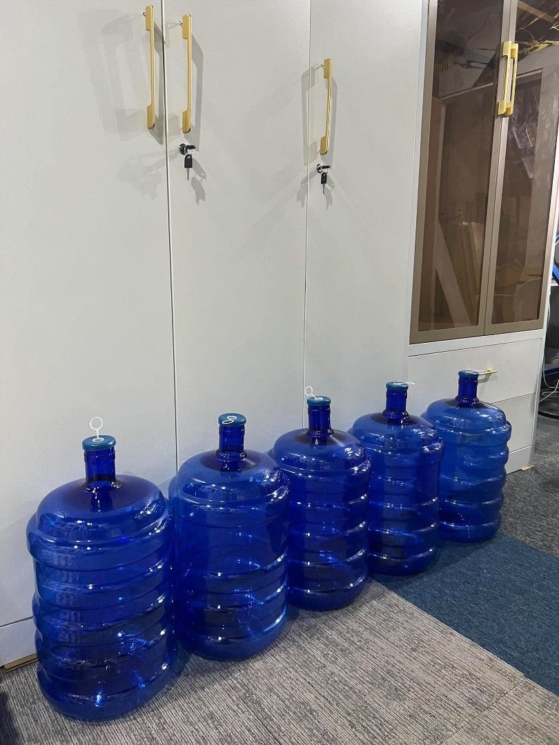 Mineral water gallon with cover (Category: Water Bottles & Tumblers) located in Liloan. Submitted by oddflower_c197c6 (Listing ID 1470178127, Image 3). Description: MINERAL WATER GALLON SET WITH COVER❗️ .