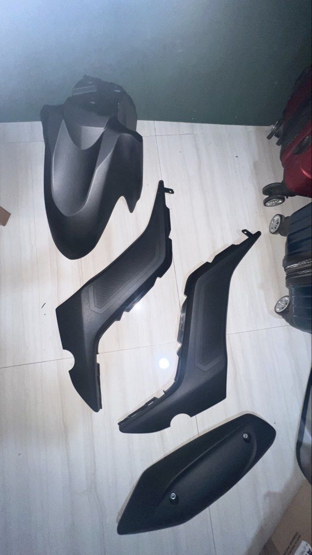 Mio Gear Fairings (Category: Body Parts and Accessories) located in Valenzuela. Submitted by mystiica (Listing ID 1470154512, Image 1). Description: ALL BRAND NEW! Side panel (pair) ₱1400 Front Fender ₱800 Muffler Cover ₱500 ₱2.5k lp 📍Valenzuela City Sf will be shouldered by the buyer. Feel free to message me for inquiries 😊.
