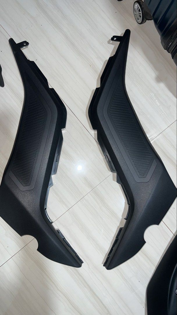 Mio Gear Fairings (Category: Body Parts and Accessories) located in Valenzuela. Submitted by mystiica (Listing ID 1470154512, Image 3). Description: ALL BRAND NEW! Side panel (pair) ₱1400 Front Fender ₱800 Muffler Cover ₱500 ₱2.5k lp 📍Valenzuela City Sf will be shouldered by the buyer. Feel free to message me for inquiries 😊.