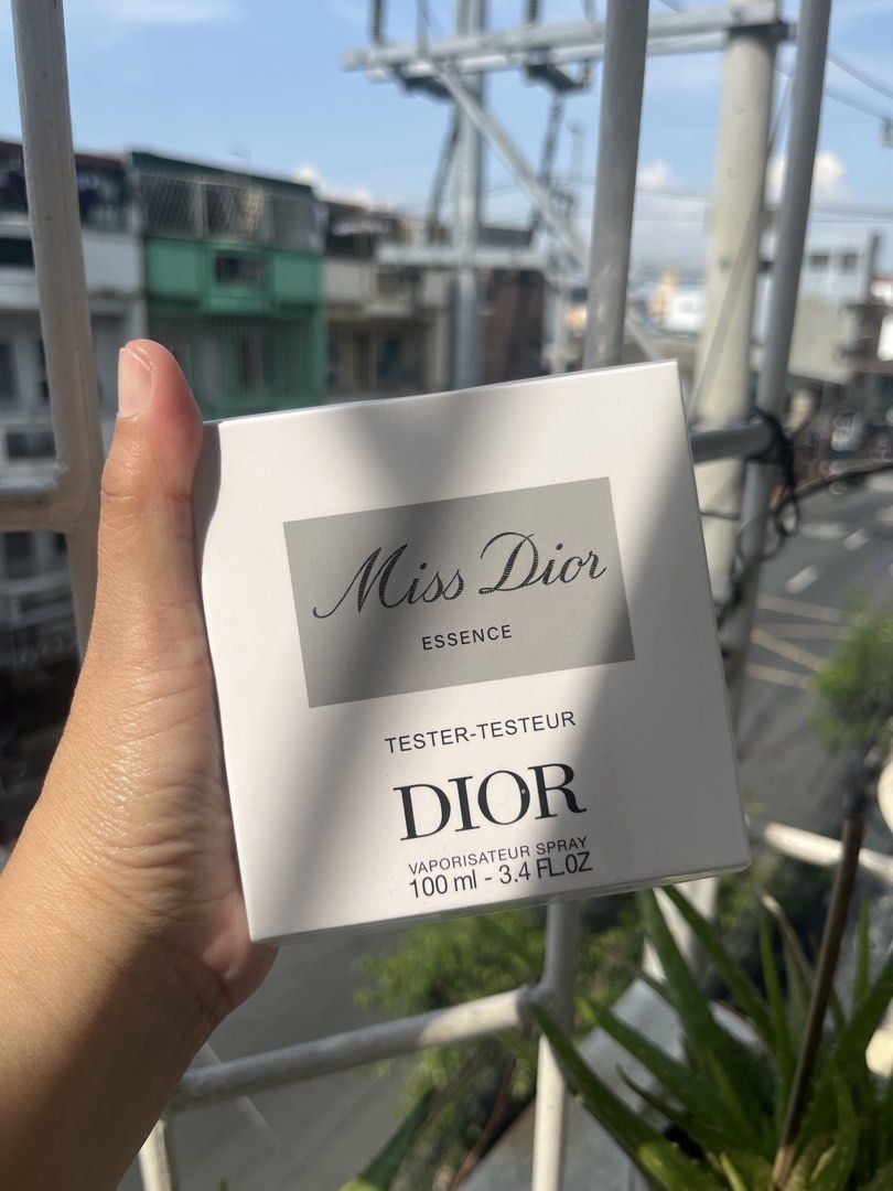 Miss dior ESSENCE FREE SHIPPING (Category: Fragrance & Deodorants) located in Manila. Submitted by perfectscentsbymrg (Listing ID 1470175375, Image 1). Description: Long lasting scent.