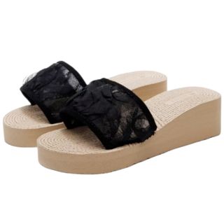 (Category: ) located in . Submitted by closetqwin (Listing ID 1470197502, Image 1). Description: .
