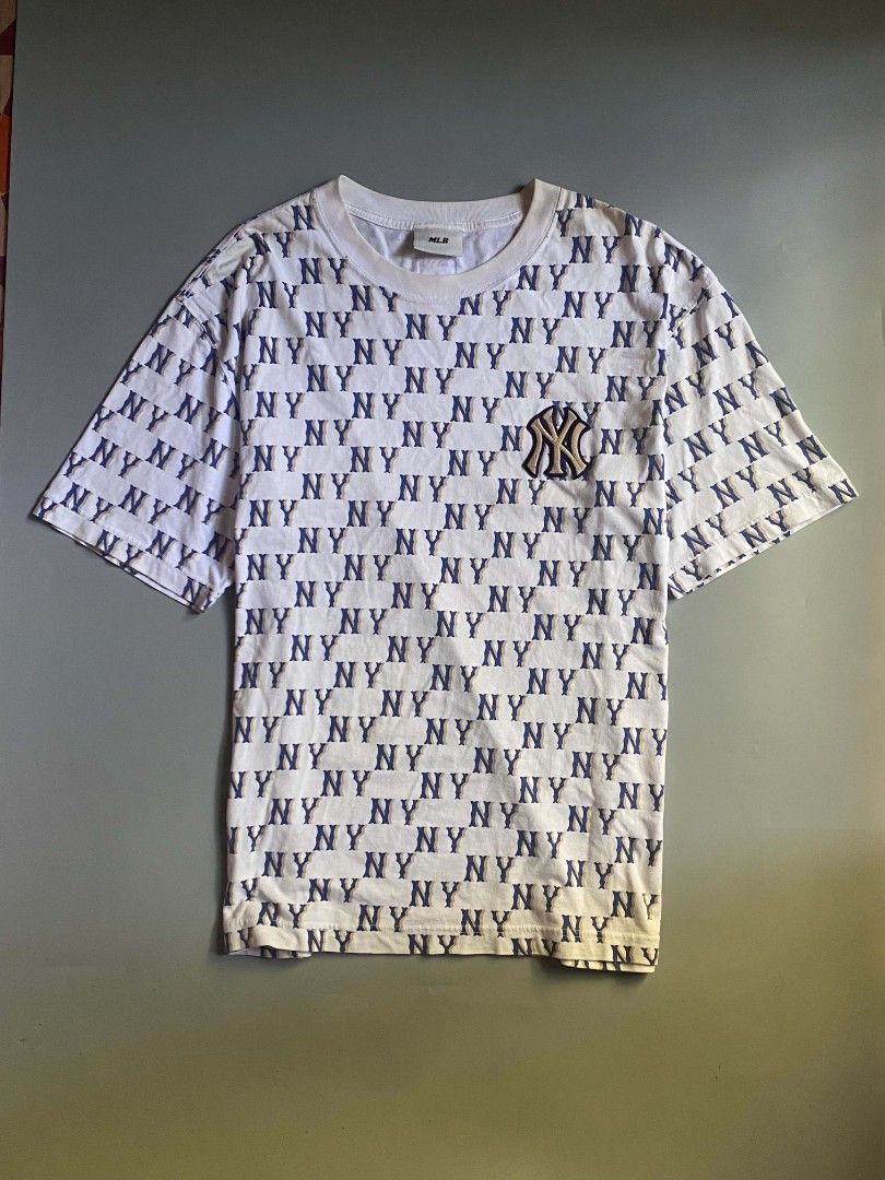 MLB monogram New York Yankees (Category: Tshirts & Polo Shirts ) located in Angeles City. Submitted by ian.thrift_ph (Listing ID 1470179158, Image 1). Description: 23/27.5 Good Condition 9.5/10 Color Rate Best Fit Large Need Wash.