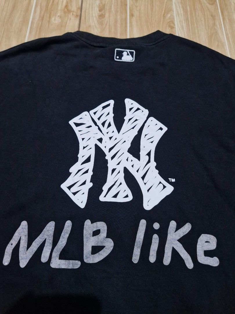 MLB Pullover (Category: Coats, Jackets and Outerwear) located in Antipolo. Submitted by kentoy6666 (Listing ID 1470307075, Image 3). Description: .