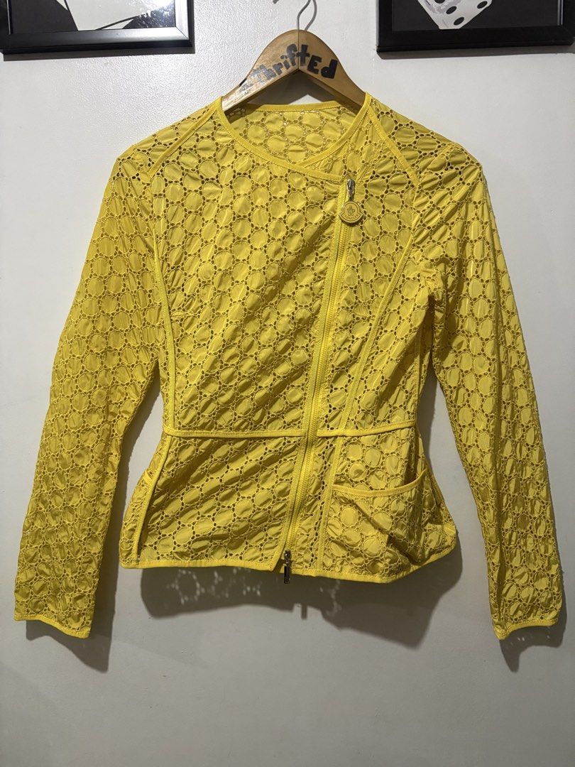 Moncler Majorelle Giubbotto Light Jacket (Authentic) (Category: Luxury Apparel) located in Makati City. Submitted by ThriftedGoods (Listing ID 1470296665, Image 2). Description: Feel free to ask for more detailed photos In excellent condition No issues Length-22.5 Width-17.5.