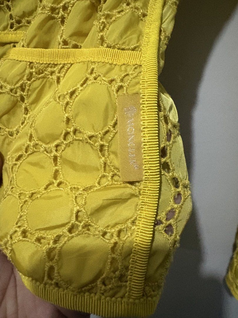 Moncler Majorelle Giubbotto Light Jacket (Authentic) (Category: Luxury Apparel) located in Makati City. Submitted by ThriftedGoods (Listing ID 1470296665, Image 3). Description: Feel free to ask for more detailed photos In excellent condition No issues Length-22.5 Width-17.5.