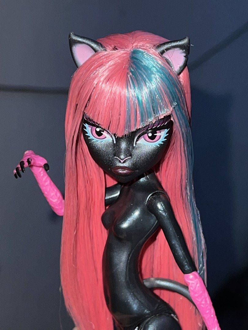 Monster High Catty Noir (Category: Kids Toys) located in Tagum. Submitted by midolli (Listing ID 1470240788, Image 3). Description: Nude .