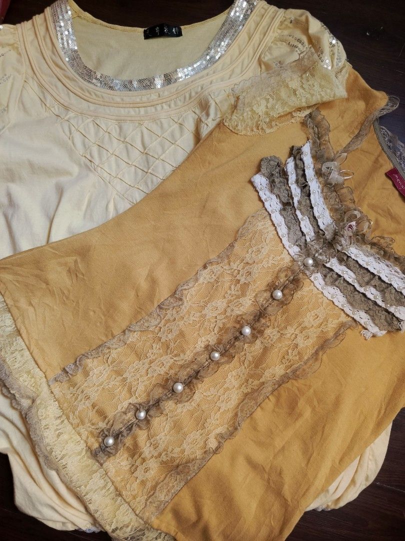Mori Kei Top/Baby doll (Category: Blouses) located in Manila. Submitted by louz3rrr (Listing ID 1468955153, Image 1). Description: 🪽2 tops for only ₱200, size M. plss take these outtaof my closetTT.