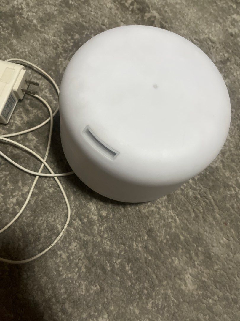Muji ultrasonic aroma diffuser (Category: Home Fragrance) located in Pasig City. Submitted by jnzmrq1003 (Listing ID 1470248429, Image 2). Description: .