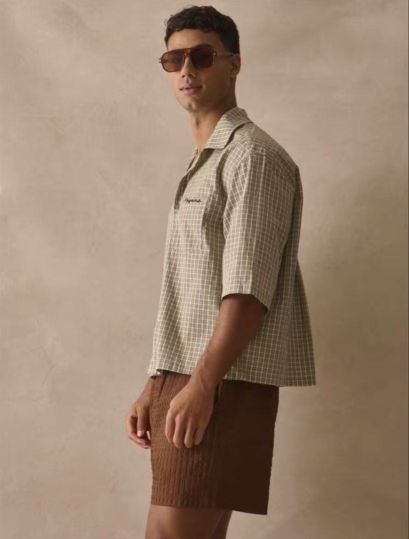 MUSERO Oversized Boxy Button Down Polo (Category: Tshirts & Polo Shirts ) located in Las Pinas. Submitted by sellerkjb (Listing ID 1470330480, Image 3). Description: BRAND NEW XL 27 inches width 25 inches length Las Pinas.