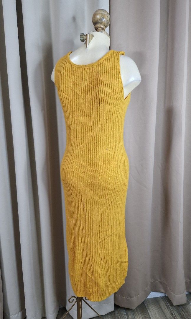 M-XL: Knitted Dress (Category: Dresses) located in Calabanga. Submitted by deniseallyson (Listing ID 1470290404, Image 3). Description: .