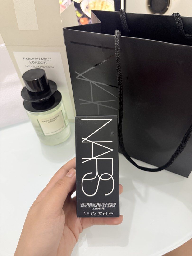 NARS Light Reflecting Foundation Deauville (Category: Makeup) located in Pasig City. Submitted by andrei.decyy (Listing ID 1470340701, Image 2). Description: Missing 4-5 pumps - Brand: NARS - Product: Light Reflecting Foundation - Shade: Deauville (Light 4) - Size: 30 ml - Condition: Brand new, unused, comes with original box - Coverage: Medium, buildable - Formula: Skincare-infused for a natural, glowing finish - Reason for selling: Bought the w