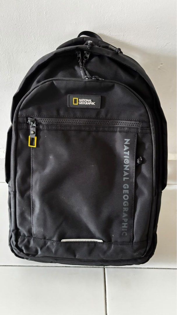 Natgeo backpack (Category: Backpacks) located in Kuala Lumpur. Submitted by fahmiizwan01 (Listing ID 1470294792, Image 1). Description: Can nego.