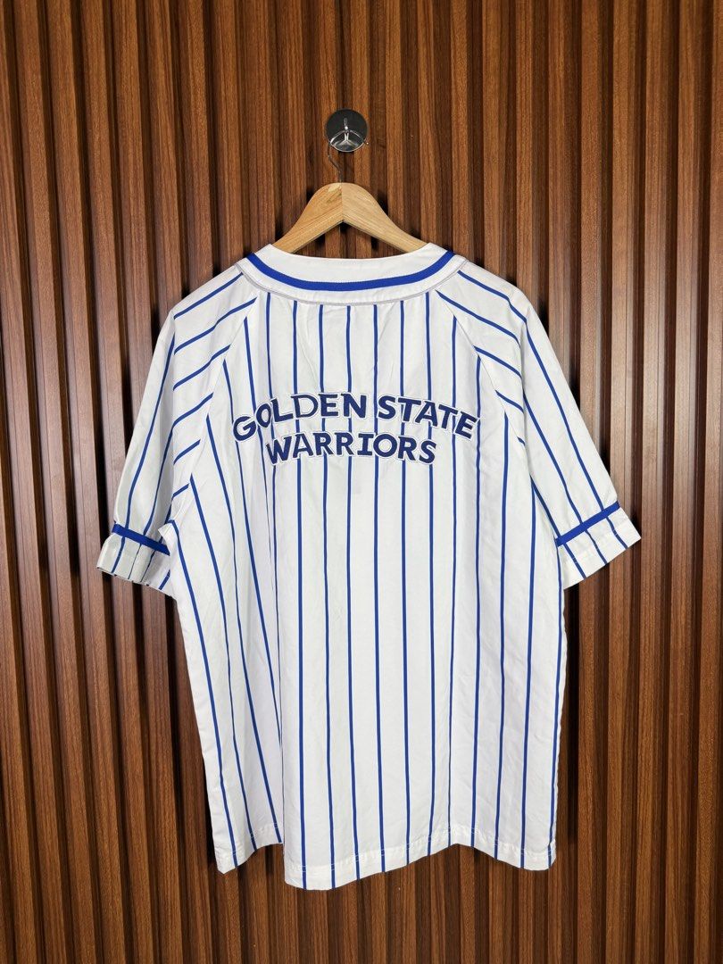 NBA GOLDEN STATE WARRIORS (Category: Tshirts & Polo Shirts ) located in Iloilo. Submitted by roadthrift.ph (Listing ID 1470227472, Image 2). Description: Dimes:23.5x30 L Color rate:10/10 Condition:10/10.