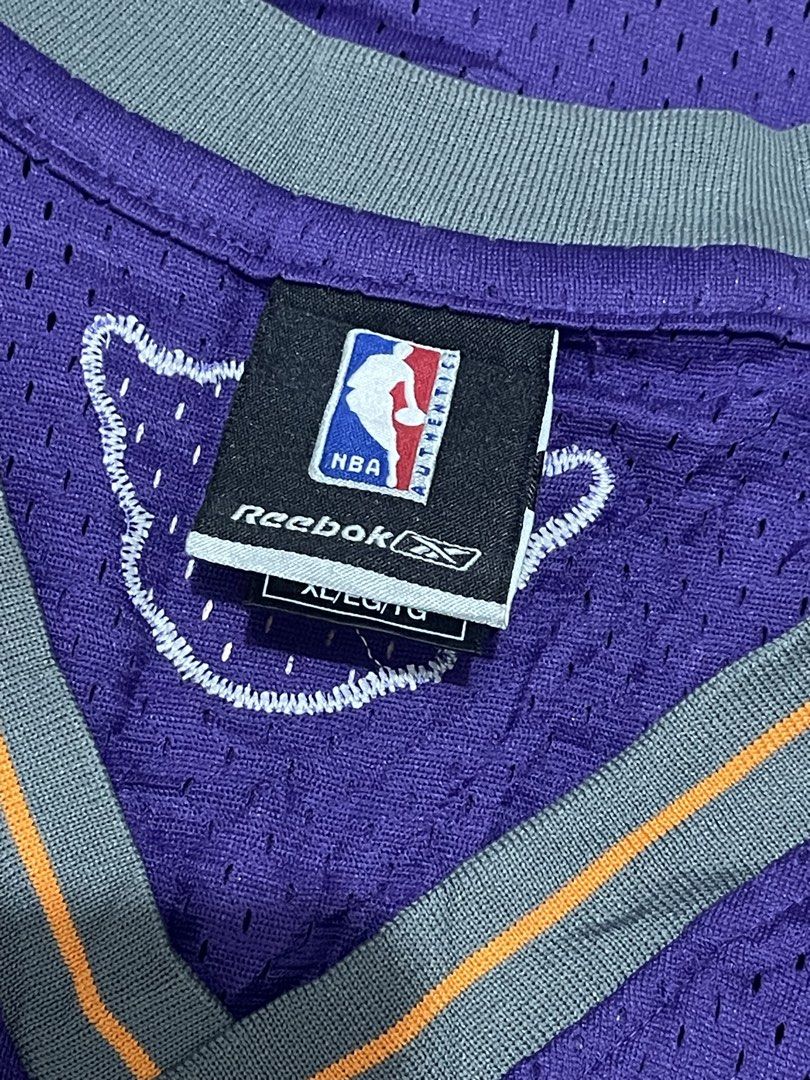 NBA Phoenix Suns (Category: Activewear) located in Mexico. Submitted by trustkat (Listing ID 1470184176, Image 3). Description: - Brand/Model: Reebok NBA Phoenix Suns Steve Nash #13 Jersey - Size: Men's XL (XL/EG/TG) - Color & Design: Purple and grey layered style with embroidered team graphics - Material: 100% breathable polyester mesh - Origin: Made in Korea - Condition: well-maintained vintage condition - Perfect for basketball games, workouts