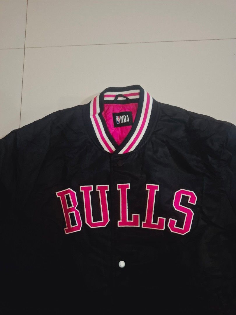 Nba x primark chicago bulls bomber/varsity jacket (Category: Coats, Jackets and Outerwear) located in Narvacan. Submitted by jigger85_2ndaccount (Listing ID 1470292436, Image 3). Description: Nba x primark chicago bulls bomber/varsity jacket like new 9.8/10 condition size: XL Uk size dimes: 25 x 28 bought in UK location : ilocos sur can ship thru LBC or JNT.