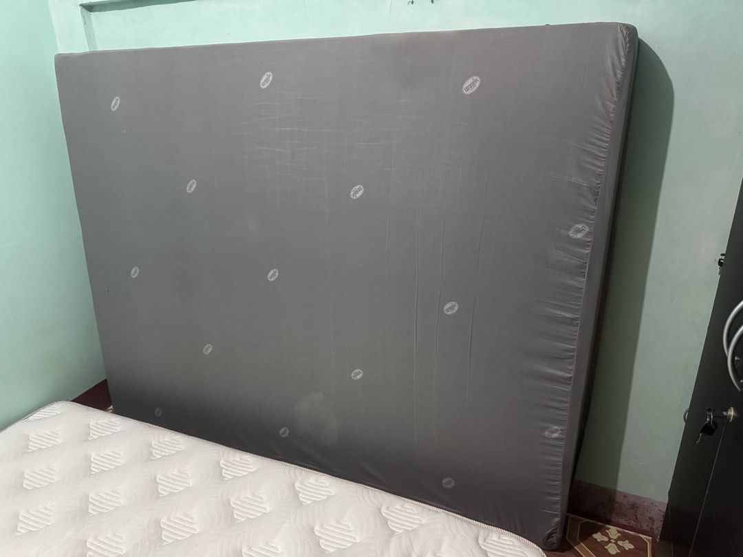 Negotiable Uratex Queen Size Mattress (Category: Bed Frames & Mattresses) located in Las Pinas. Submitted by ._.peyy (Listing ID 1470267610, Image 2). Description: .