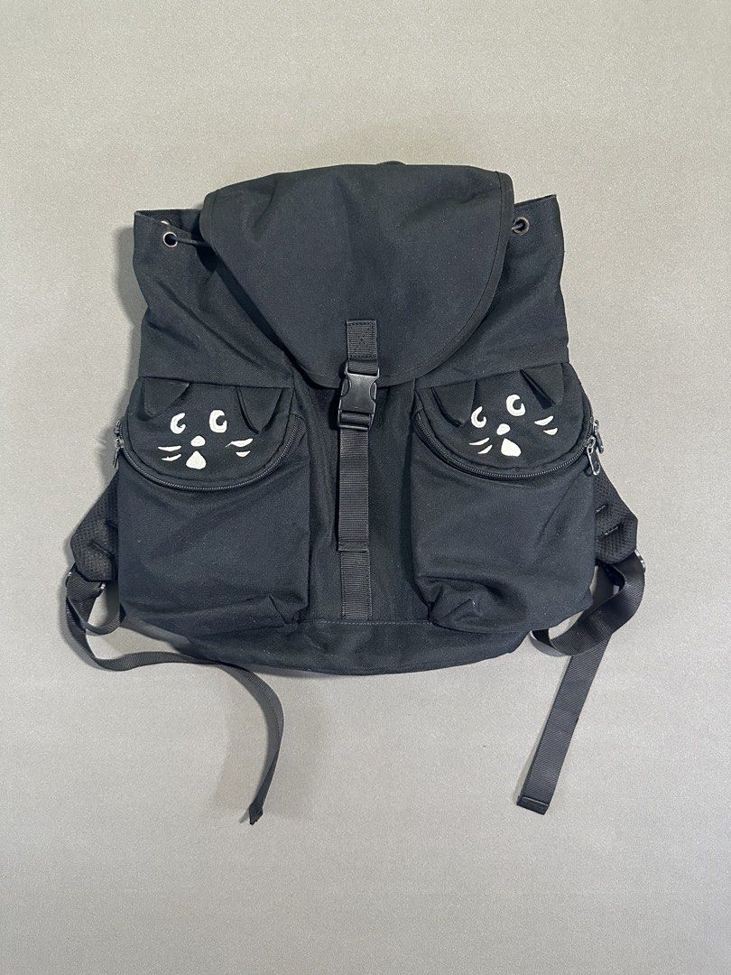 Ne-Net Issey Miyake Backpack (Category: Luxury Bags & Wallets) located in Bacolod City. Submitted by dannnsoy (Listing ID 1470297750, Image 1). Description: Ne-net Issey Miyake Backpack •In very good condition •Size: Medium sized backpack •Issue: Signs of usage •Price: 999 only 📍Note: Color may vary to due lighting and camera resolution. .