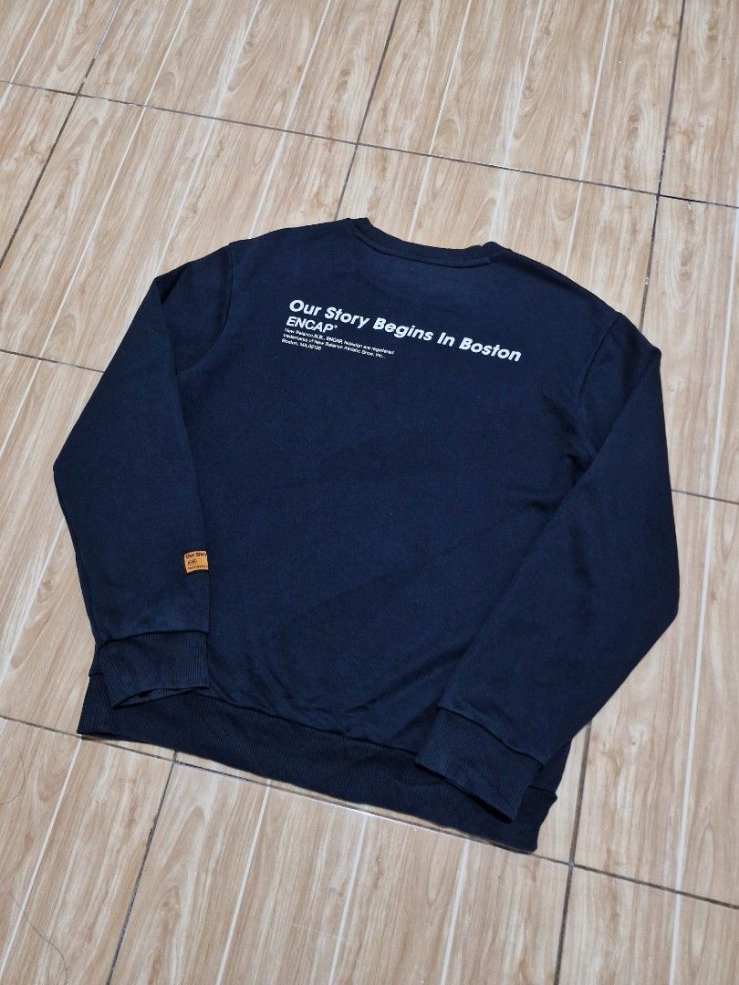 New balance (Category: Coats, Jackets and Outerwear) located in Antipolo. Submitted by kentoy6666 (Listing ID 1470307983, Image 1). Description: .