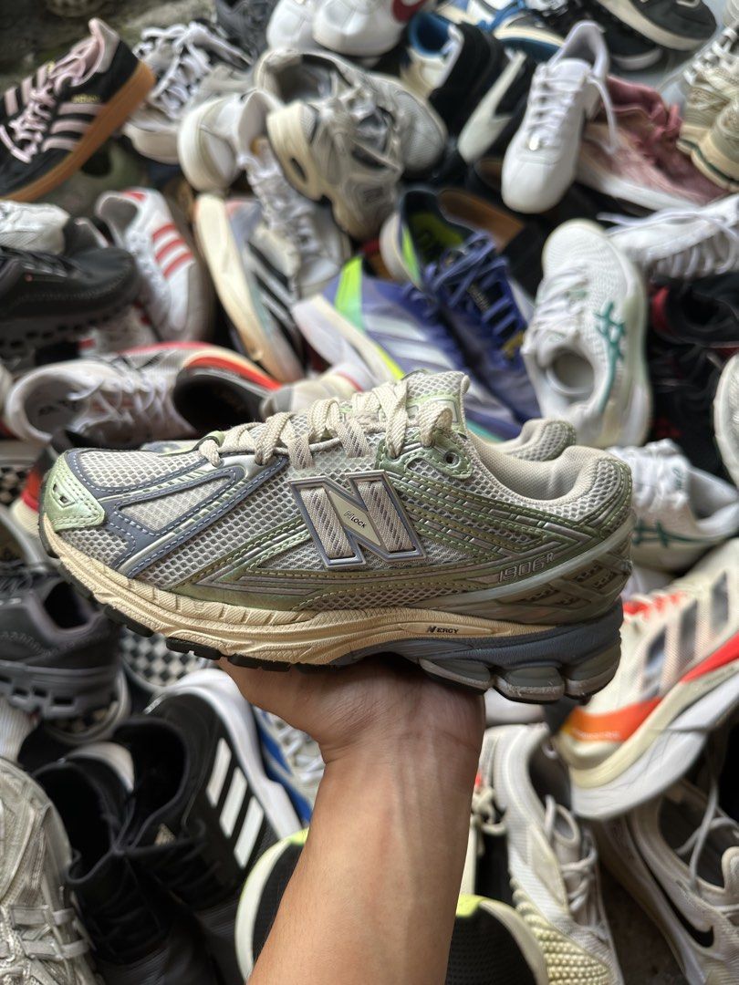New Balance 1906R Silver Tan (Category: Sneakers) located in Marikina City. Submitted by azaero (Listing ID 1470284041, Image 1). Description: Size Women's US 6 / Euro 37 Excellent Condition .