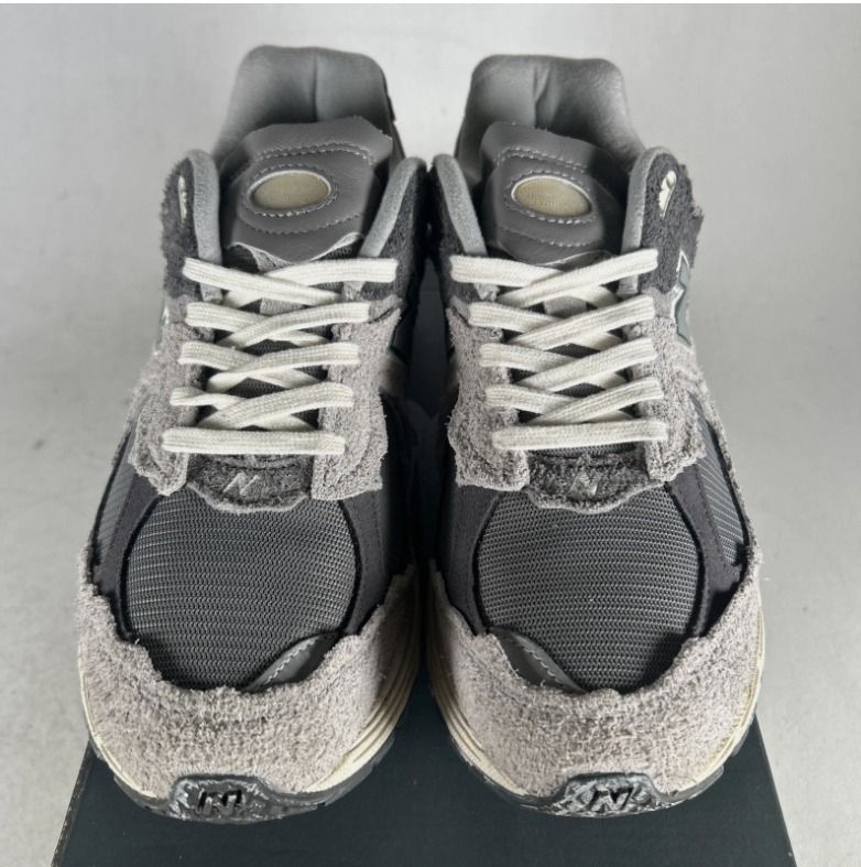 New Balance 2002R Protection Pack Rain Cloud (Category: Sneakers) located in Manila. Submitted by itsmythriftwrld (Listing ID 1470168164, Image 1). Description: - Model: New Balance 2002R Rain Cloud (Protection Pack) - Design: Signature jagged, distressed suede overlays with mesh underlays - Comfort: ABZORB midsole and N-ergy cushioning for all-day wear - Inclusions: Comes in original box - Condition: Great streetwear staple, ready to ship 5000 p