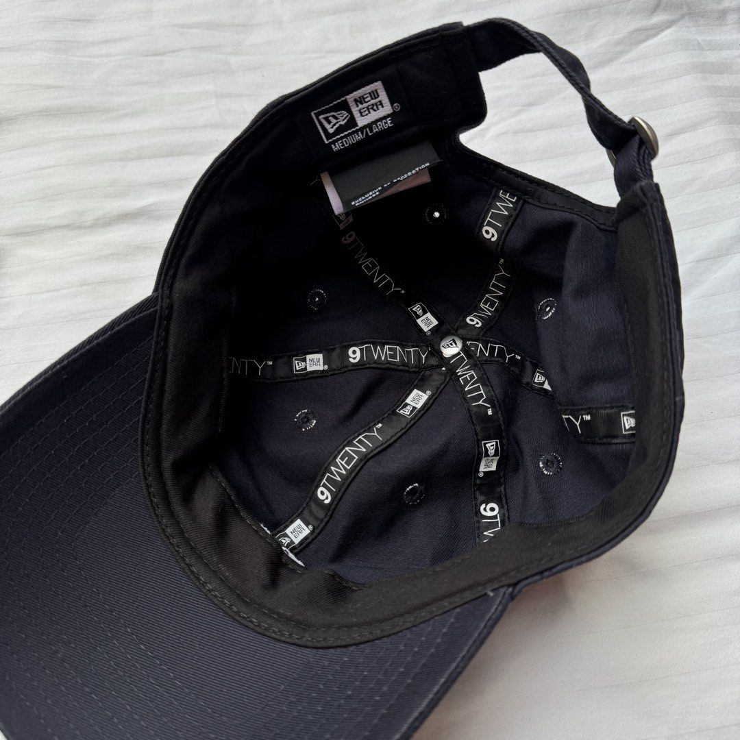 NEW ERA (Category: Hats & Beanies) located in Pasig City. Submitted by jaaard (Listing ID 1470286744, Image 2). Description: For sale.