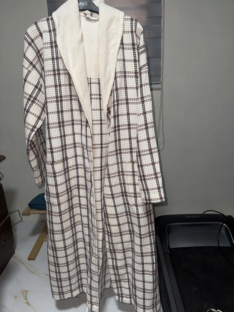 NEXT Plaid Waffle Bathrobe UK 12/14 (Category: Coats, Jackets and Outerwear) located in La Trinidad. Submitted by prelovedandfindsbyji (Listing ID 1470242931, Image 1). Description: - Brand: NEXT - Design: White and brown plaid with soft cream shawl collar - Texture: Waffle weave - Material: 100% cotton (Made in Turkey) - Size: UK 12-14 / EUR 40-42 - Care: Machine washable.