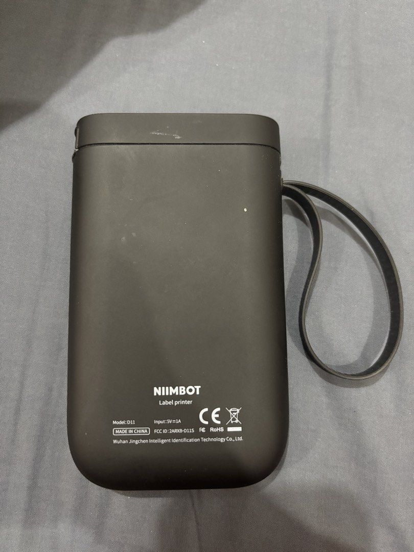 Niimbot D11 Ink Free Bluetooth Thermal Label Maker (Category: Art & Prints) located in Quezon City. Submitted by ulan-declutter (Listing ID 1470272303, Image 2). Description: .