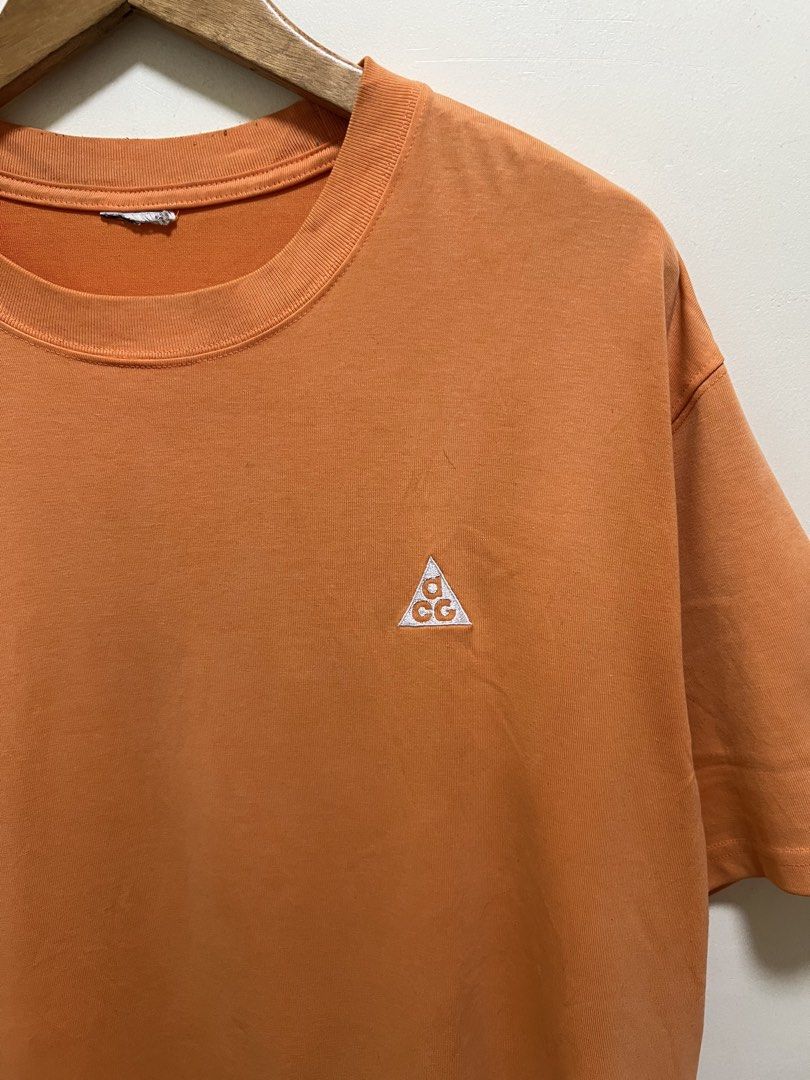 Nike ACG Orange Shirt (Category: Formal Shirts) located in Manila. Submitted by thriftpoint99 (Listing ID 1470247749, Image 3). Description: 22.5x29 Cut necktag Excellent condition Need wash .