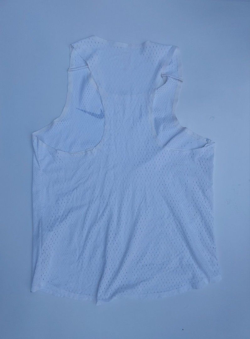 Nike Aeroswift Running Singlet (Category: Activewear) located in Cabuyao City. Submitted by runsapparelthrifted17 (Listing ID 1470187758, Image 3). Description: Nike Aeroswift Running Singlet White Tag: Medium Actual measurement: Bust/Chest - 19 inches Length - 25 inches Excellent Condition: 7/10 Php1400+shipping fee Mode of payment: Via Gcash/Maya or BPI Message us for more details and transactions Thank you so much and stay safe 🙏☺️❤️ Loc: Cab