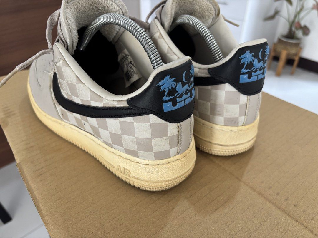 Nike Air Force 1 Strive for Greatness (Lebron) (Category: Sneakers) located in Cainta. Submitted by titonui27 (Listing ID 1470280789, Image 2). Description: Php800 LP FIXED Condition: 7/10 Needs deep cleaning, restitch and yellowing removal Meetup: Mcdo Felix Ave Karangalan, QPlaza or Vista Verde Gate 1.