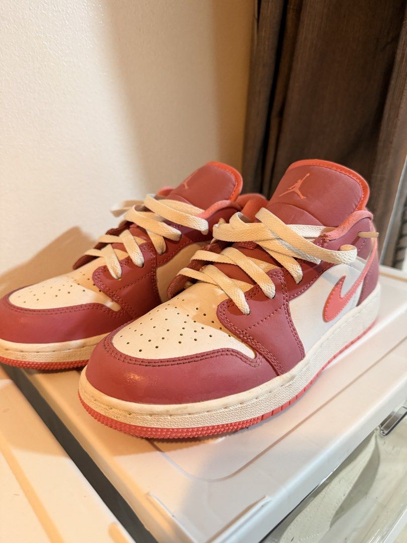 Nike Air Jordan 1 Low Pink White (Category: Sneakers) located in Manila. Submitted by chx.iza (Listing ID 1470333627, Image 1). Description: - Authentic Jordan 1 Low sneakers - Pink and white colorway - White midsole with pink outsole - Condition: Normal signs of wear on soles and light creases on toe box; uppers are very clean and ready to wear.
