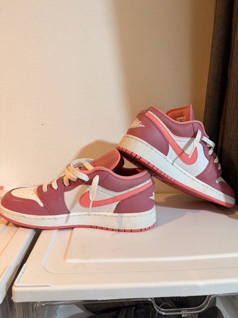 Nike Air Jordan 1 Low Pink White (Category: Sneakers) located in Manila. Submitted by chx.iza (Listing ID 1470333627, Image 3). Description: - Authentic Jordan 1 Low sneakers - Pink and white colorway - White midsole with pink outsole - Condition: Normal signs of wear on soles and light creases on toe box; uppers are very clean and ready to wear.