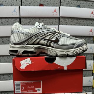 (Category: ) located in . Submitted by pickplanet_sneaker_shirt (Listing ID 1470223945, Image 1). Description: .