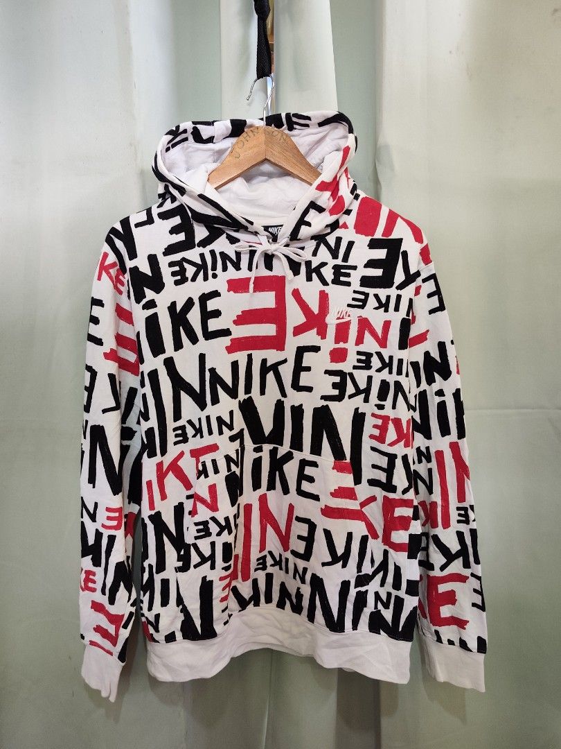 Nike AOP Hoodie Jacket 🔥 (Category: Coats, Jackets and Outerwear) located in Tabaco. Submitted by thrifttobecool (Listing ID 1470246505, Image 1). Description: Excellent Condition 💯 9.8/10 Color Rate 💯 22 Width 📌 27 Length 📌 M - L ✅ issue: minimal stain ( need wash ) 📌 450 ✅ + sf 📌 Location Bicol ✅.