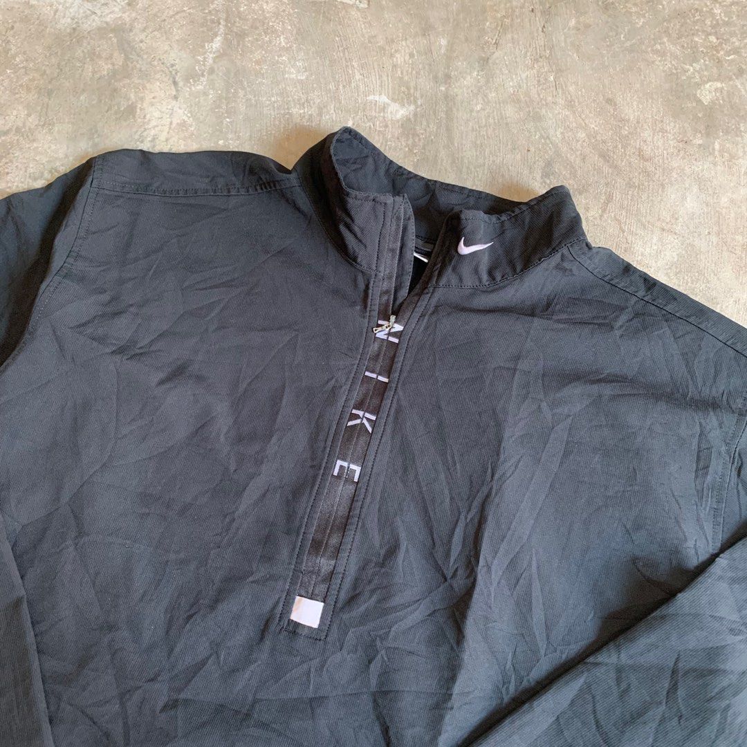 Nike Black Half-Zip Jacket Size L (Category: Coats, Jackets and Outerwear) located in Manila. Submitted by emplysthrift. (Listing ID 1470276237, Image 3). Description: Width "25 Length "29 Good Condition Colorrate: 9.3//10 Flaws: minor scratch / minor sign of usage / crocks Unli vouchers/vc for safe transactions 📲 Location: Laspinas City, Metro Manila, Brngy Talon Uno. 📍 DM IF INTERESTED📥 - Brand: Nike - Style: Black half-zip pullover jacket w