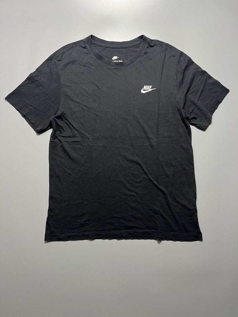 NIKE BLACK SHIRTT (Category: Tshirts & Polo Shirts ) located in Bacolod City. Submitted by bcdapparelshop (Listing ID 1470187020, Image 1). Description: NIKE BLACK SHIRT EXCELLENT CONDI CR 9.5/10 20.5w x 27L LARGE ON TAG NO ISSUES! 📍NEGROS OCCIDENTAL.