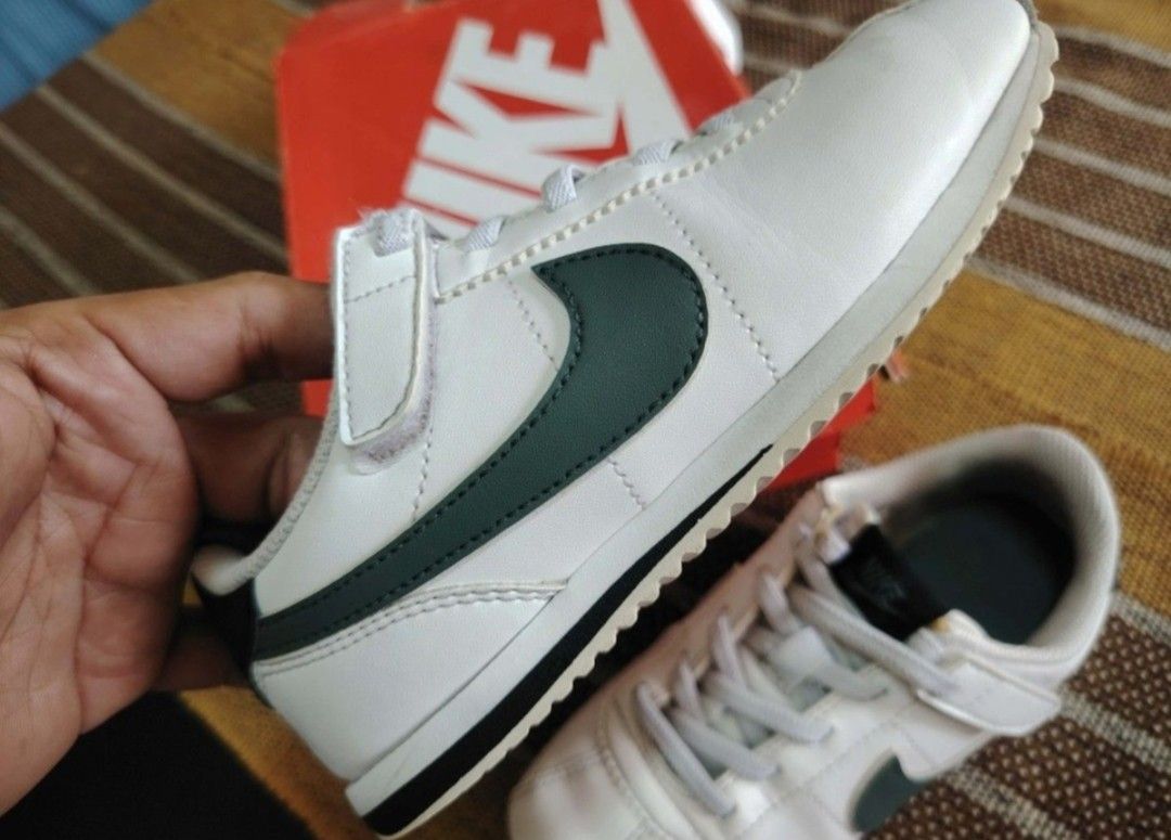 nike cortez kids 12c (Category: Babies & Kids Fashion) located in Manila. Submitted by alpe16 (Listing ID 1470209941, Image 2). Description: meet up valenzuela .