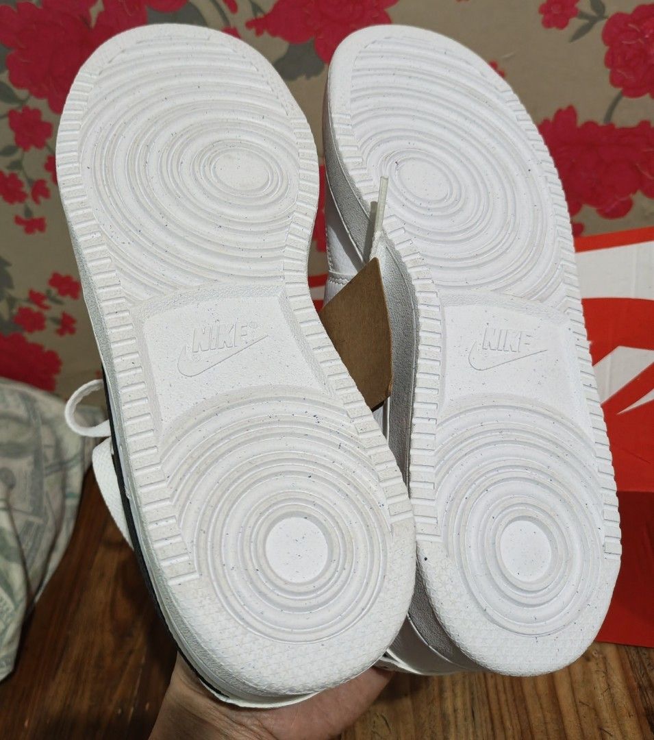 Nike Court Vision Low White Black (Category: Announcements) located in Manila. Submitted by happyearth_17e07f (Listing ID 1470341597, Image 2). Description: For sale 1 time used only good as new pa sya.. pick upw Pasig mangahan... size us 8.. 1.5k nlng.